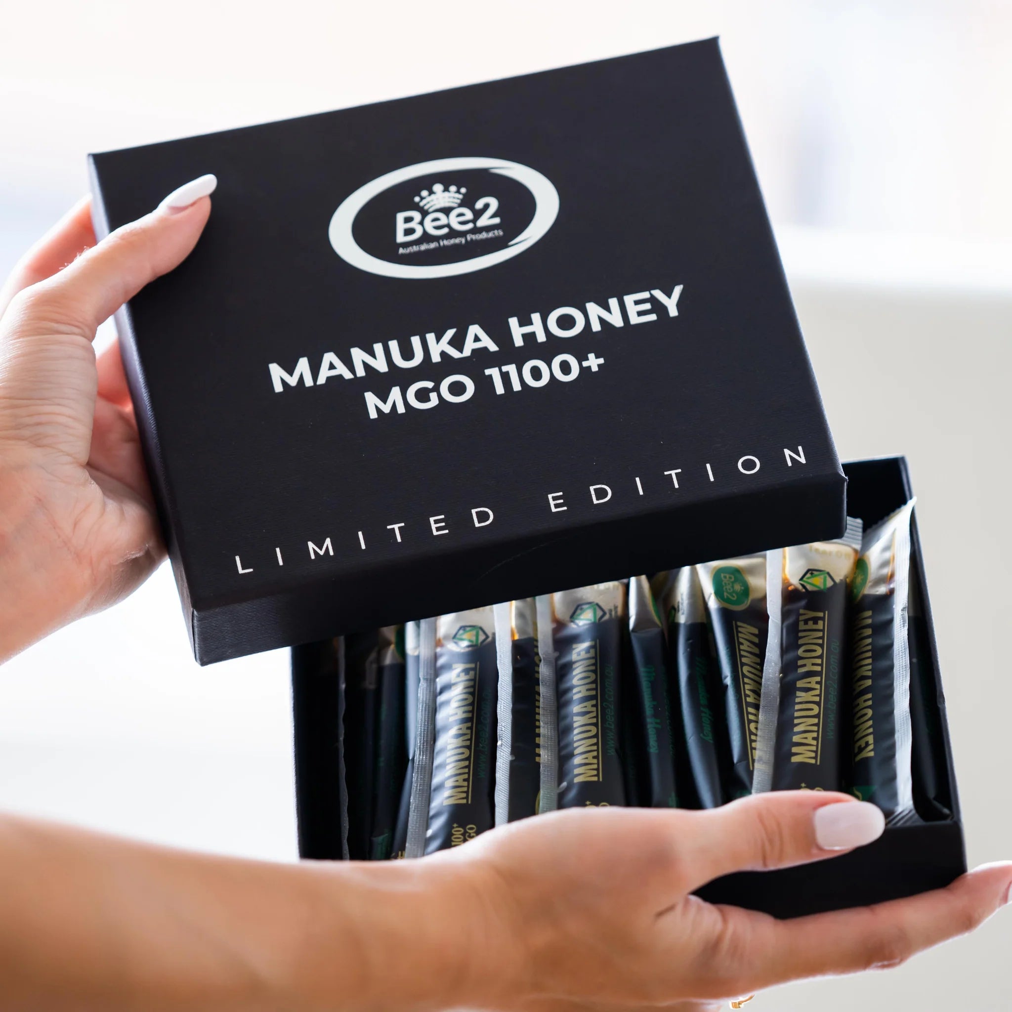 Bee2 Manuka Honey Straws MGO 1100+
